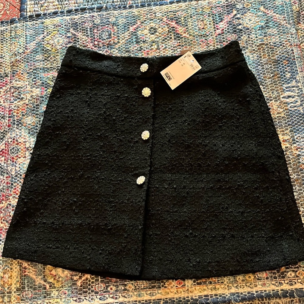 H&M dressy tweed skirt with rhinestone buttons